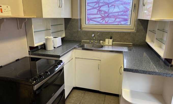 Southampton Apartment | Inviting 2-bed Apartment in Southampton