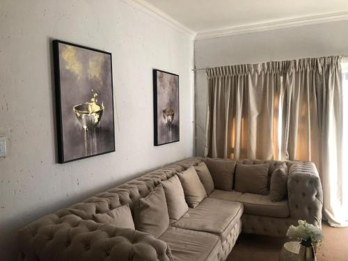 Edenvale Apartment | Inviting 3-Bed Apartment in Edenvale