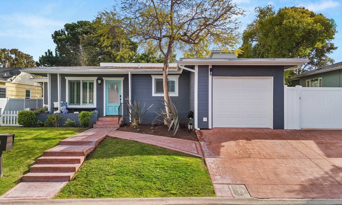 University Heights House | Inviting 3BR Steps to Dining & Attractions