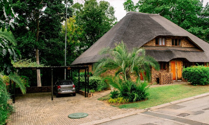 Hazyview House | Inyamatane 227B Kruger Park Lodge