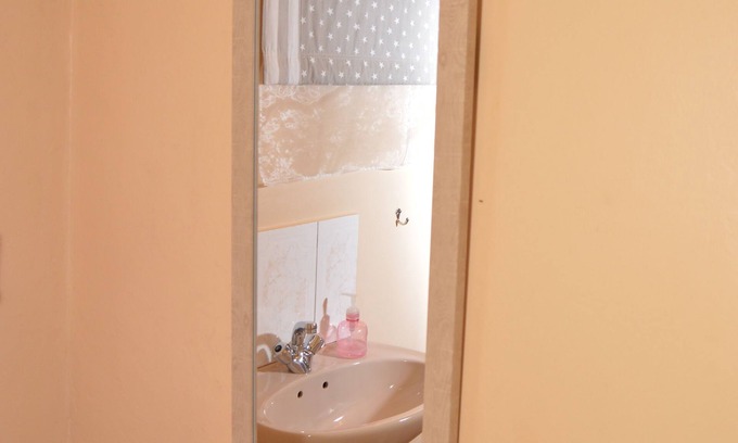 Montclair House | Iqhayiya Guest House location
