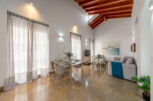 El Arenal Apartment | ISG Puerta Jerez Sevilla 21