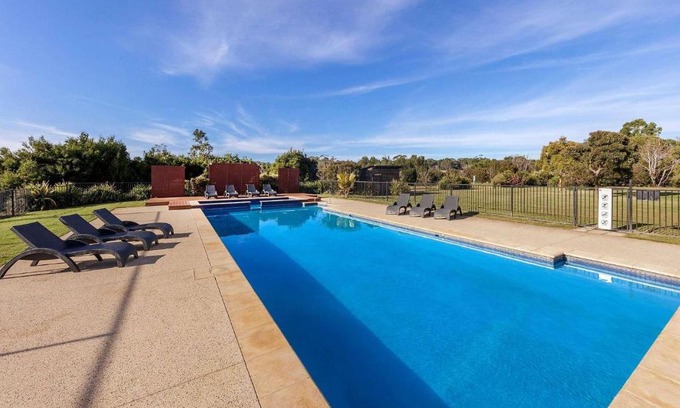 Cowes Apartment | Isla Villa, Cowes, Phillip Island.