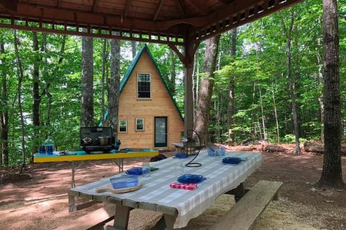Monmouth House | Island Aframe Adventure