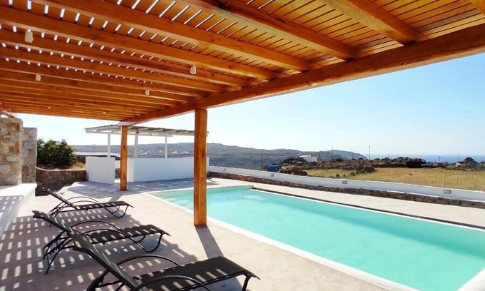 Plintri Apartment | Island Dreaming Opal 2 Bd w shared pool