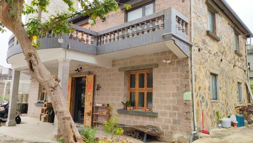 Nangan House | Island Flower Inn