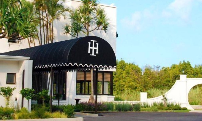 Isipingo Beach Hotel | Island Hotel