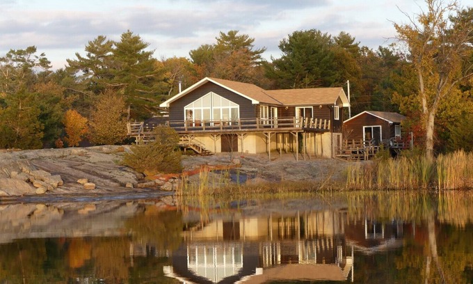 Georgian Bay Cottage | Island living in Honey Harbour