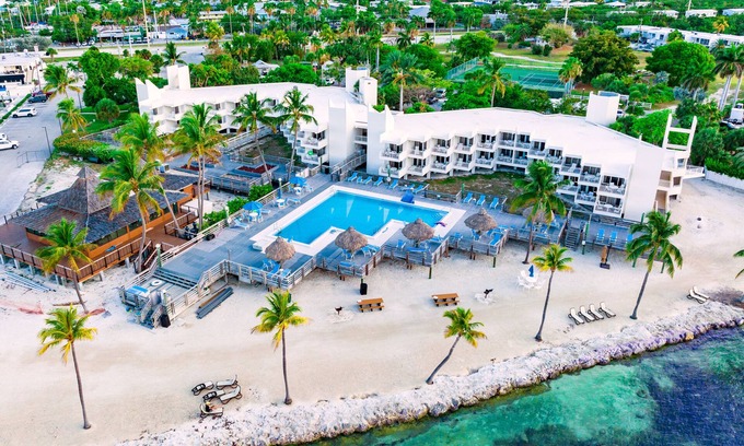 Lower Matecumbe Beach Condo | Island Retreat Oceanview 1BR Suite