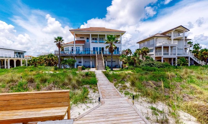 East End House | Island Treasure