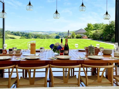 Moreleigh House | Island Yard
