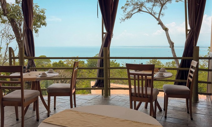 Manuel Antonio Hotel | Issimo Suites Boutique Hotel & Spa - Adults Only