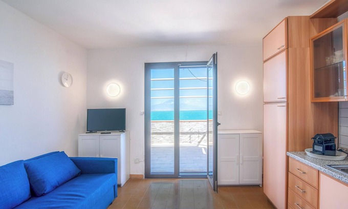 Costa Saracena-Castelluccio Apartment | Apartment "La terrazza sul Mare" with Sea View, Terrace & A/C
