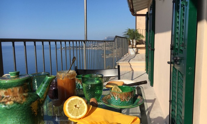 Ventimiglia Apartment | House in Grimaldi. Spectacular view on the French Riviera with rooftop terrace!