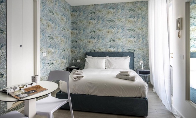 Magenta Apartment | Italianway - The B Village Business - 12