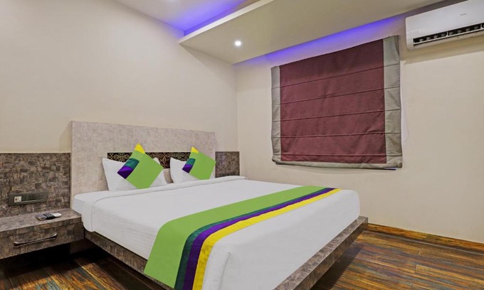 Sualkuchi Hotel | Itsy Hotels Ransu Residency