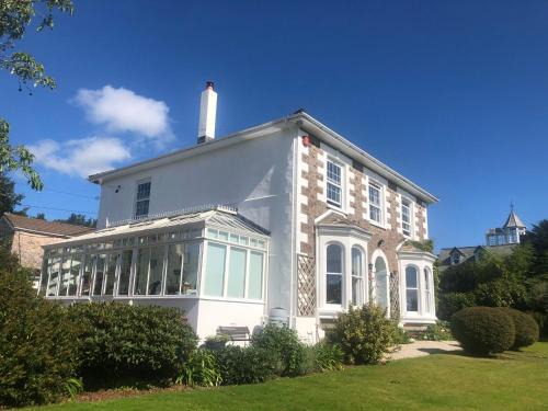 St Austell Bed & Breakfast | Ivy House Cornwall B&B