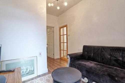 Westcliff-on-Sea Bed & Breakfast | Ivy on Sea Villa