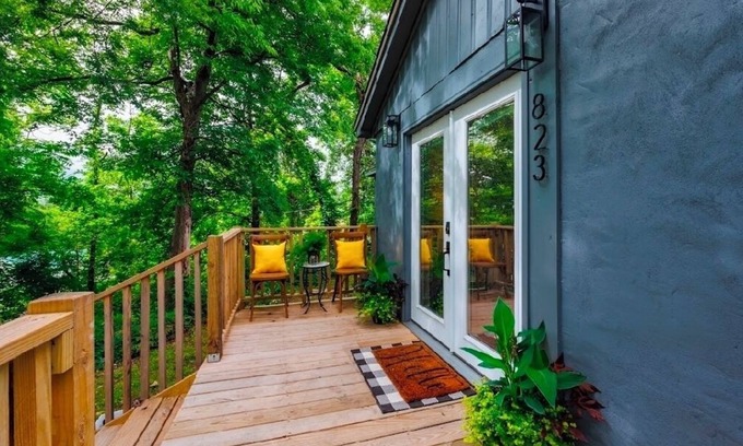 Van Buren Cottage | Ivys cozy cottage