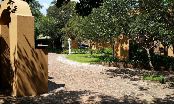 Ermelo Cabin | Izimbali Lodge and Restaurant