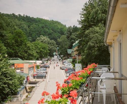 Sumadija Apartment | Izvori
