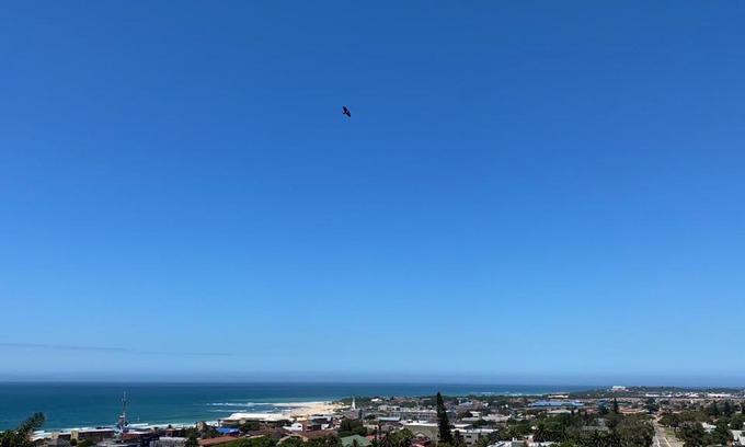 Jeffreys Bay Apartment | J-Bay Getaway