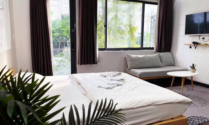 Bach Dang Riverside Hotel | J&K Hotel