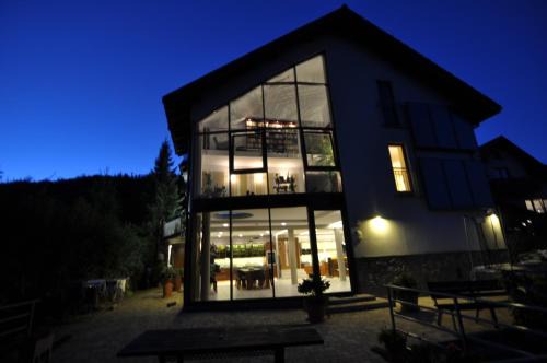 Meszna Bed & Breakfast | Jaśminowe Ogrody