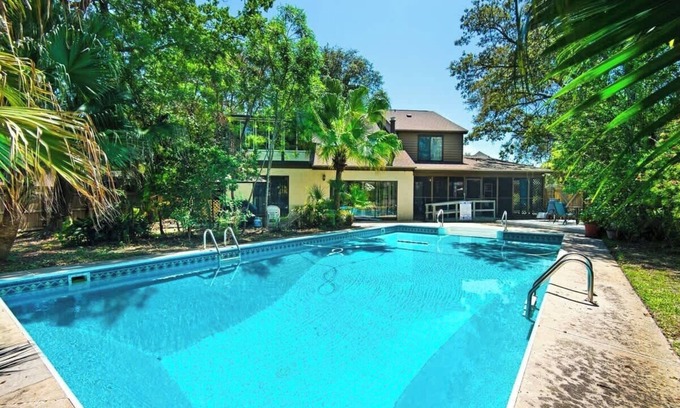 Gulf Breeze Apartment | Jack's Place-Gulf Brz-Pool-Close to Beaches