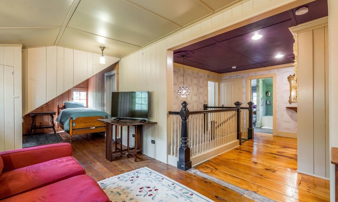 Jacksonport House | Jacksonport Lake House | Sandy Beachfront