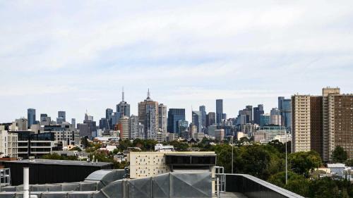Richmond North Apartment | Jacques Foundry Melbourne