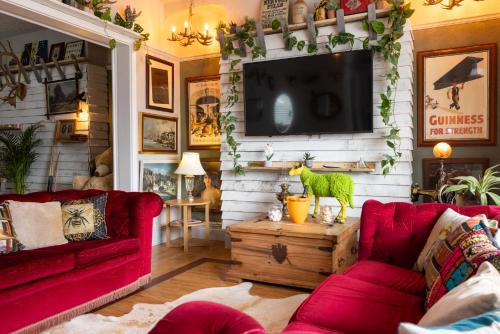 Merthyr Tydfil House | James' Place at The Park