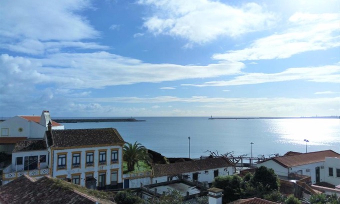 Praia da Vitoria Apartment | Janelas da Praia