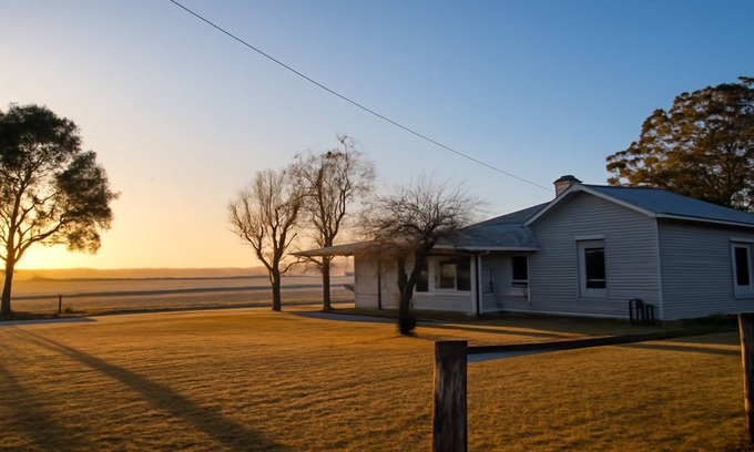 Broke House | Janie s Cottage Secluded Wine Country Home