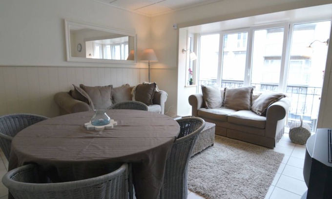 Wenduine Apartment | Jannie
