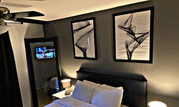 Mount Airy Condo | Japanese Themed Condo