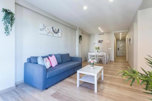 Fontanal-Maria Auxiliadora-Carretera de Carmona Apartment | Jardines Valle 3 rooms 2 baños