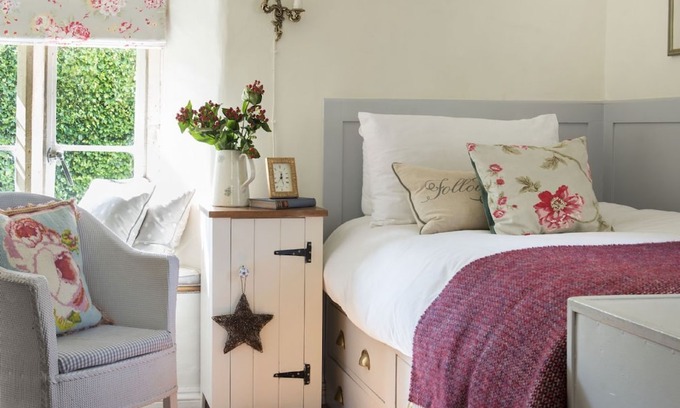 Burford Cottage | Jasmine Cottage, Oxfordshire
