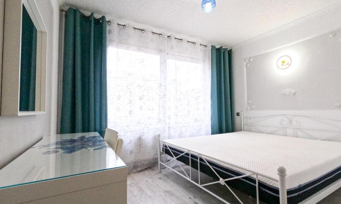 Jurmala Apartment | Jauks dzīvoklis Kauguros ar bezmaksas stāvvietu.