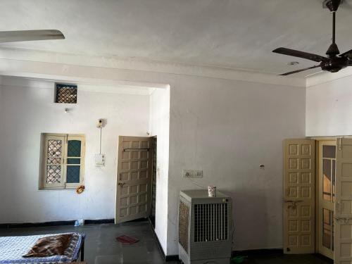 Shavri Colony House | Jay home stays