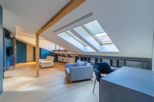 Old Town Apartment | Jazz Old Town apartment with AC
