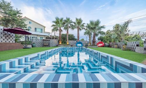 Seogwipo City Hotel | Jeju BunkerHotel&Resort