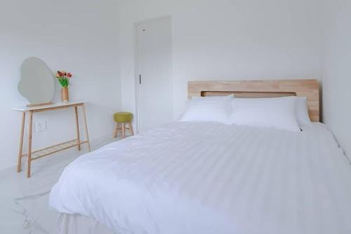 Hallim House | Jeju Dodam Pension