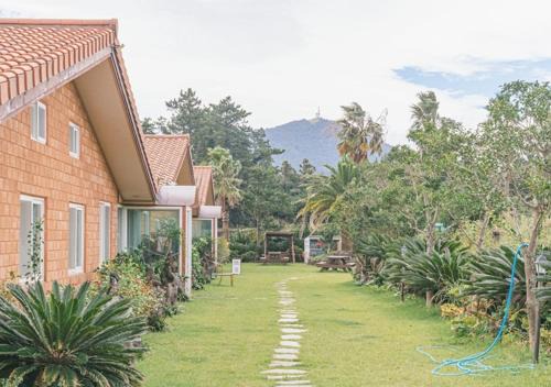 Hallim House | Jeju Healing Resort