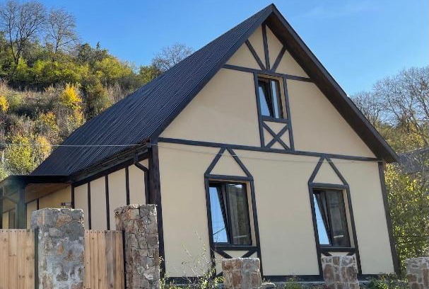 Dilijan House | Jelini Villa