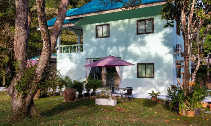 Ko Chang House | JENI Homestay โฮมสเตย์หลังใหญ่ปิ้งย่างได้