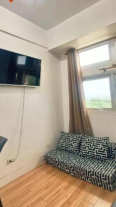 Binan City Apartment | JFam Suites, C4-10U Studio, Up To 4 Pax