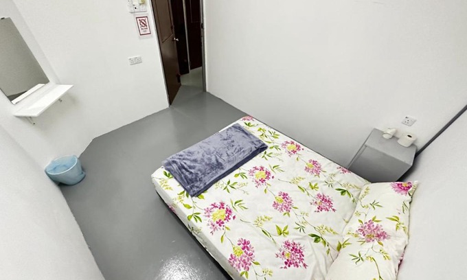 Taman Setia Indah House | Jiaxin Dormitory-Setia Indah 家馨青年旅宿