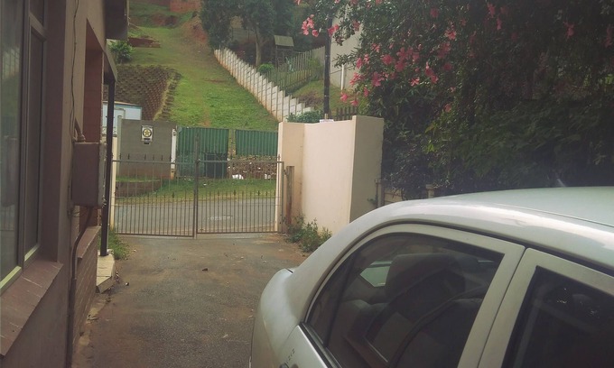Durban North House | JimmyLuh Guesthouse