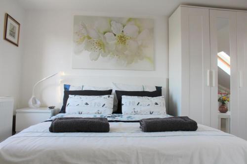 Jubilee Apartment | Jing's Loft Converted Studio